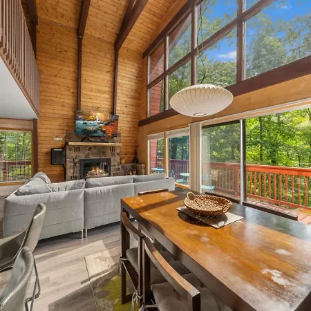 Treetops Chalet - 3Bd/2Bt Boutique Cabin W/Mt Leconte Views In Gatlinburg Extérieur photo