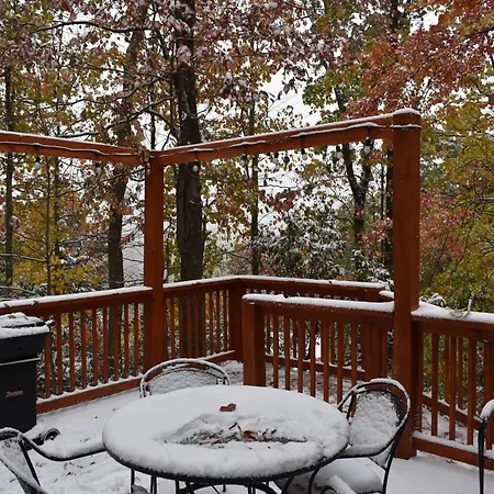 Treetops Chalet - 3Bd/2Bt Boutique Cabin W/Mt Leconte Views In Gatlinburg Extérieur photo